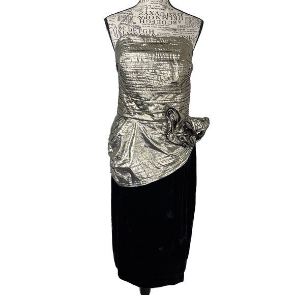 BB Collections Brushed Gold Metallic/Black Velvet Vintage Cocktail Dress Size 14 - Picture 1 of 16